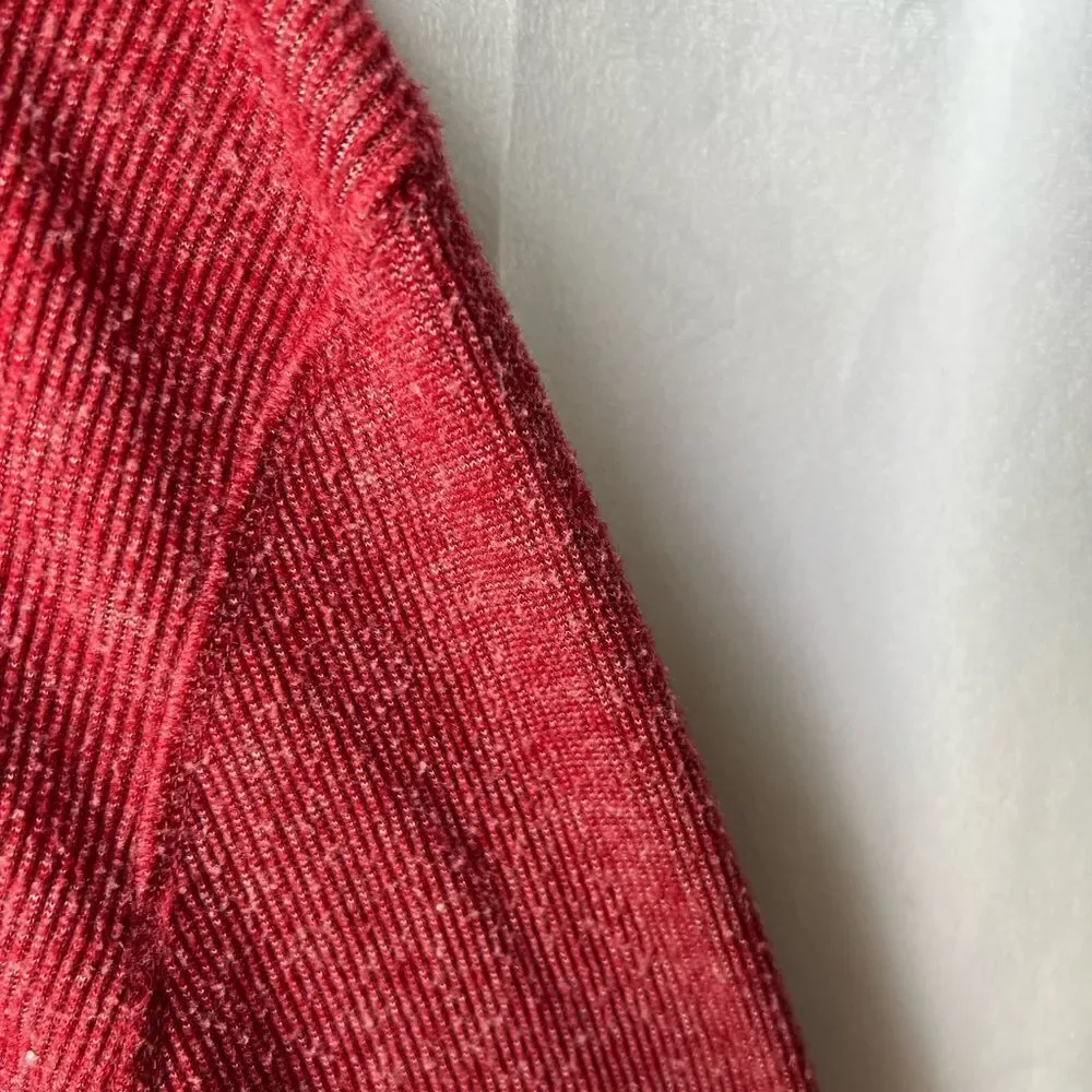 Hollister red crewneck sweater size medium long sleeve